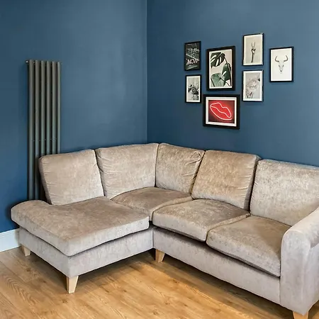 Flat 4 Holiday home