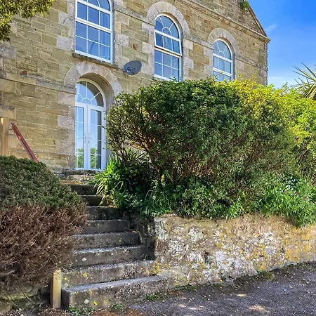 Flat 4 * Perranporth